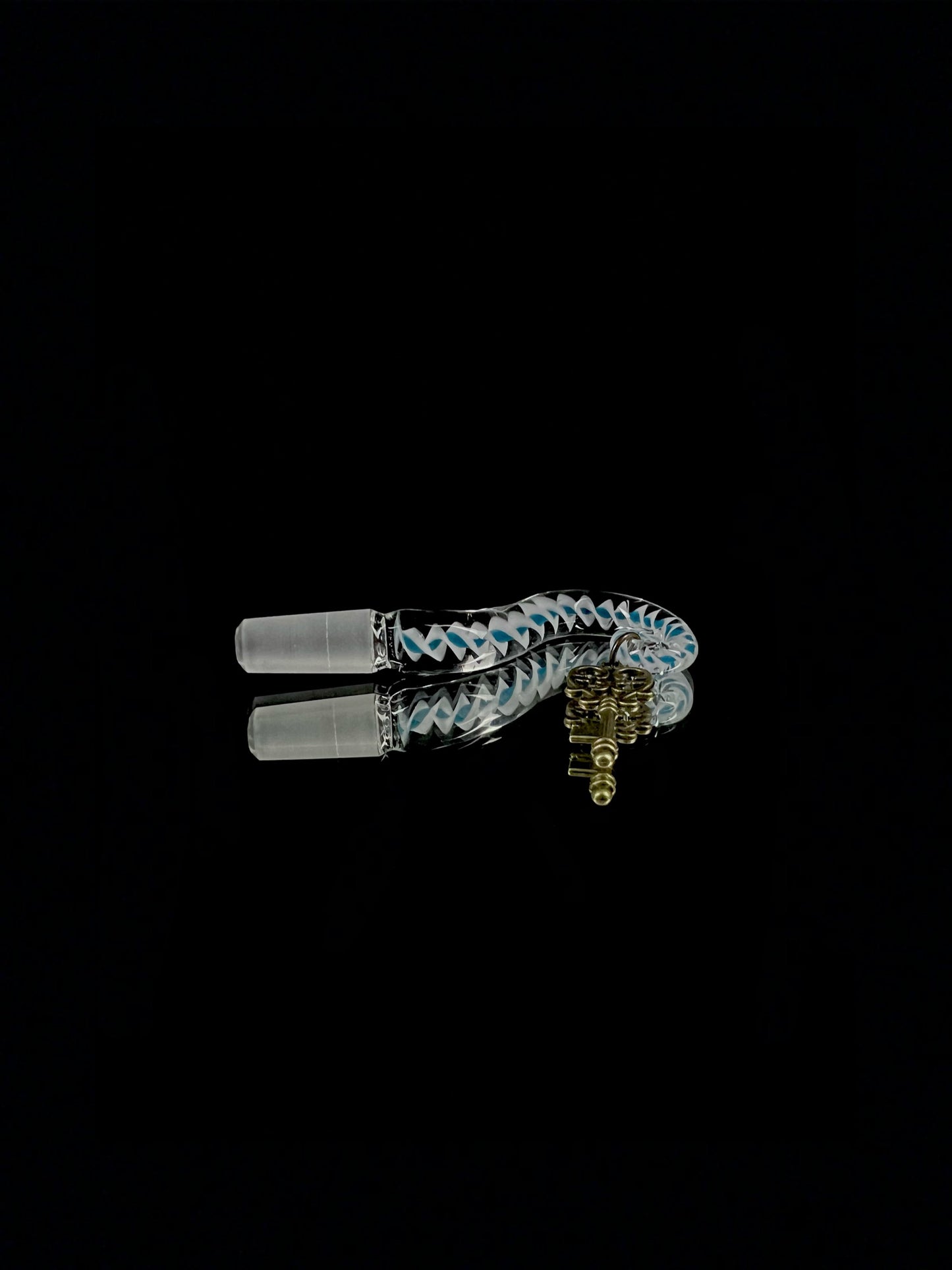 10mm stopper with key by Leviathan Glass